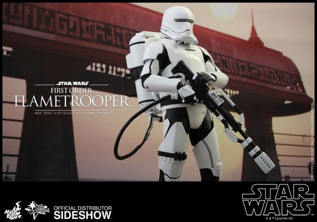 hot-toys-star-wars-the-force-awakens-first-order-flametrooper-sixth-scale-902575-8
