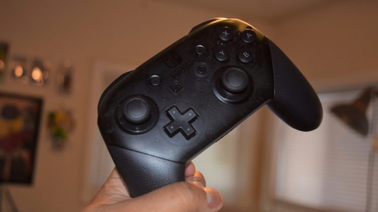 The Outerhaven’s Nintendo Switch Pro Controller Review